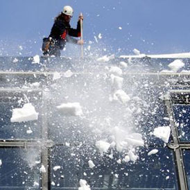 Odśnieżanie dachów